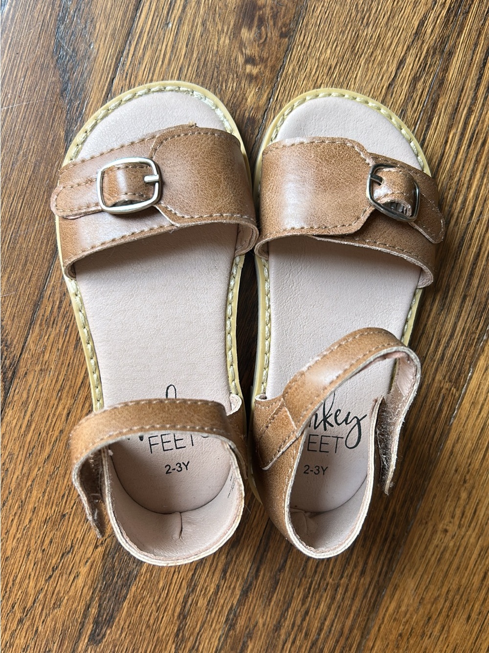 NEW Girls Brown Monkey Feet Sandals 2-3Y
